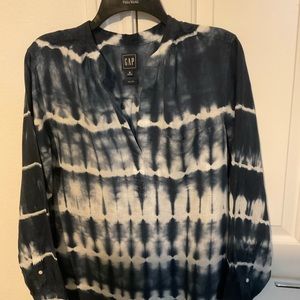 COPY - GAP Women’s Navy Tie-Dye Linen Popover Top  SZ M Pre-owned